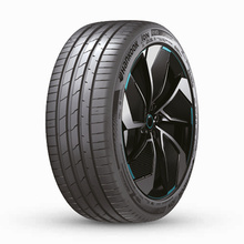 Gumiabroncsok Hankook iON evo IK01 255/35 R20 97Y