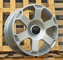 4x llantas 18 entre otras cosas a AUDI A3 8V 8Y A4 B7 B8 B9 A6 Allroad Q3 Q5 Styl Rotiform AVS - IN01025F