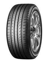 Pneus Yokohama BluEarth-GT AE51B 215/55 R17 94V